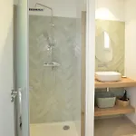 Maison De Avec Piscine Privee Chauffee En Zone Naturelle De *