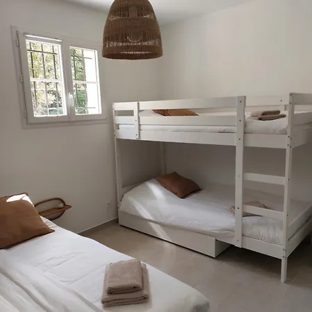 Feriehus Maison De Avec Piscine Privee Chauffee En Zone Naturelle De *