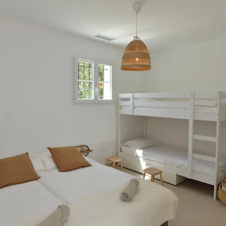 Feriehus Maison De Avec Piscine Privee Chauffee En Zone Naturelle De